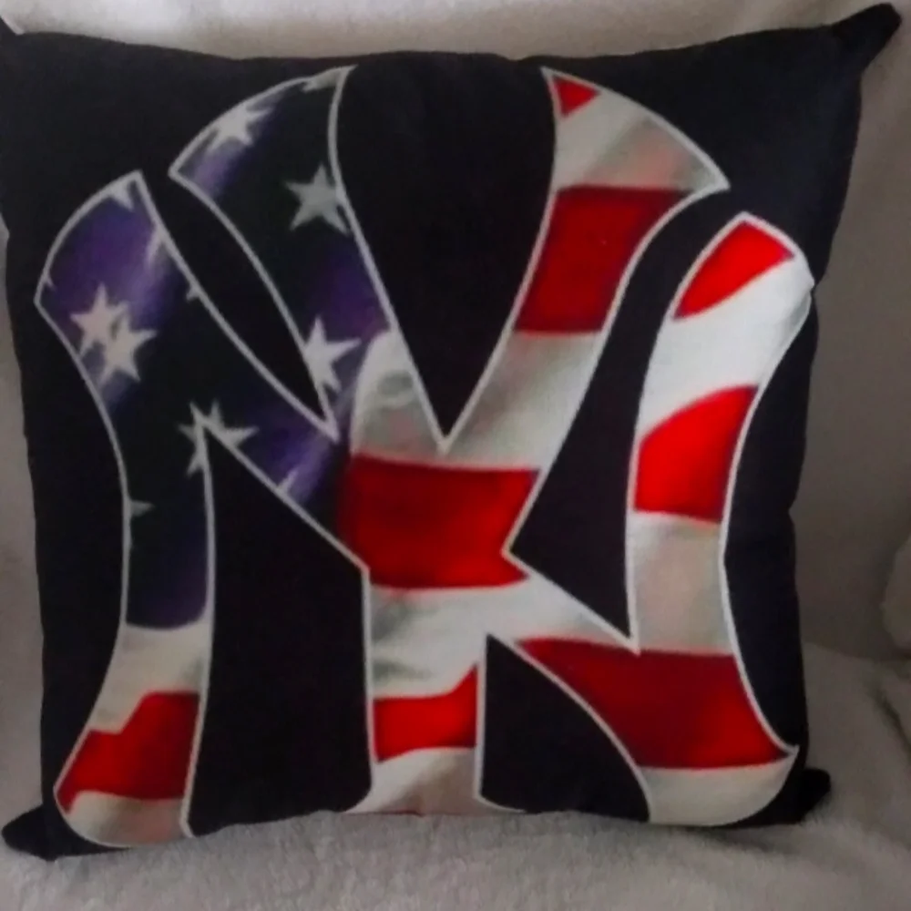 Yankees pillow